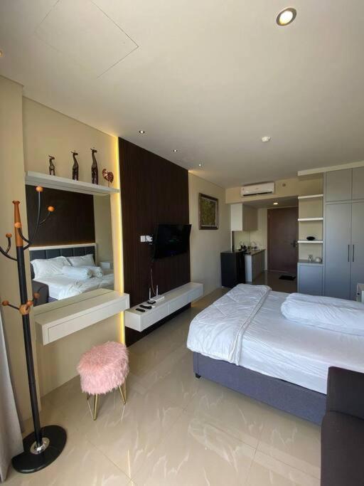 Nagoya Thamrin Apartment High Floor With View Bagian luar foto