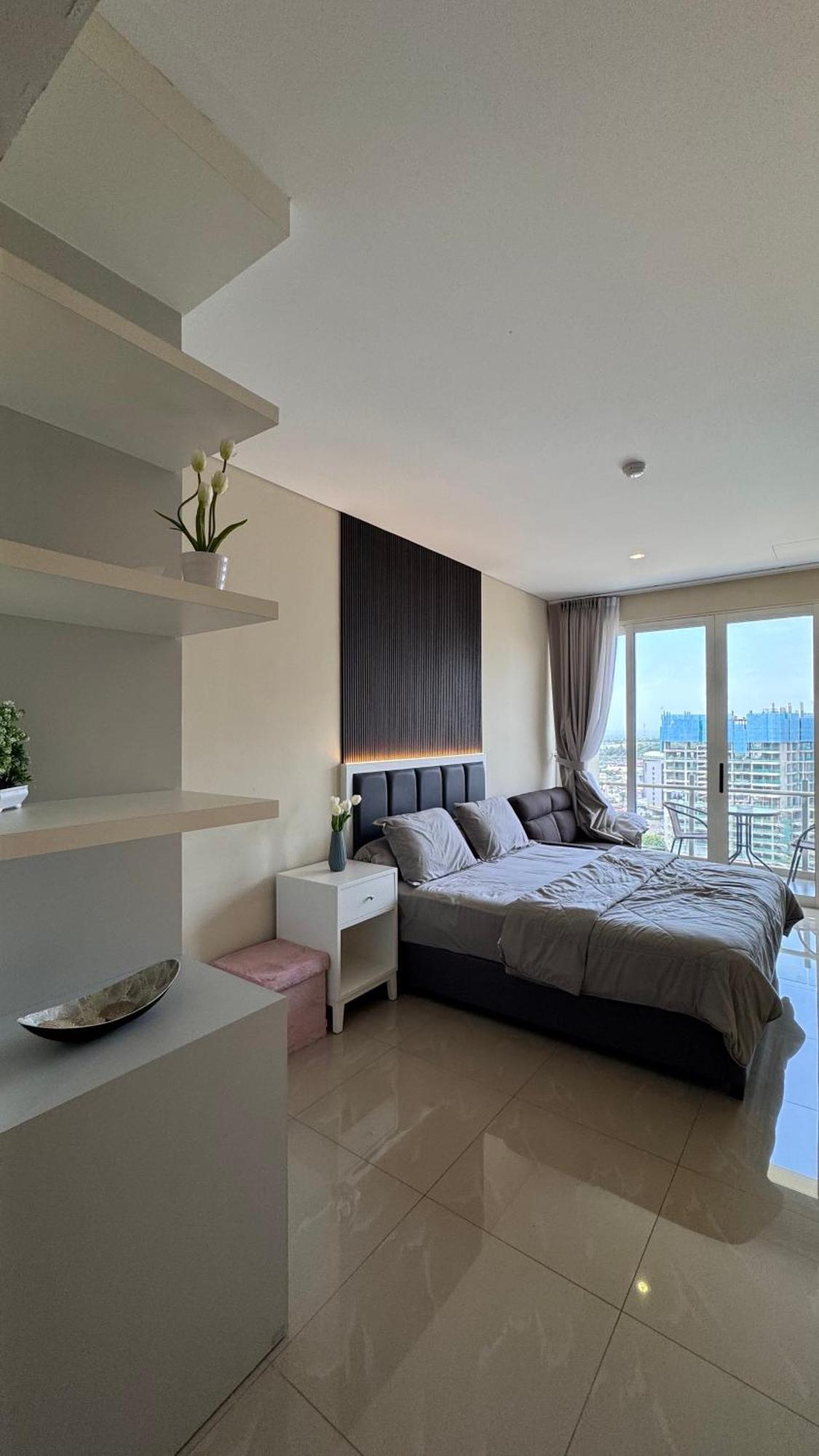 Nagoya Thamrin Apartment High Floor With View Bagian luar foto